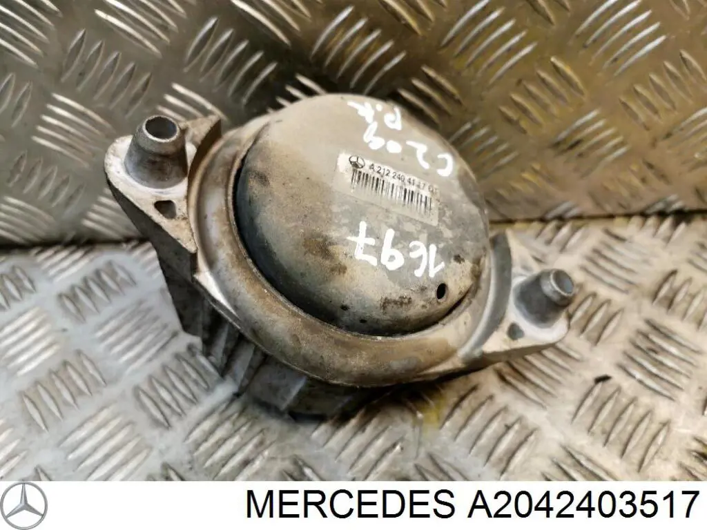 Soporte del motor izquierdo/derecho Mercedes A2042403517 precio, desde 83,25 EUR