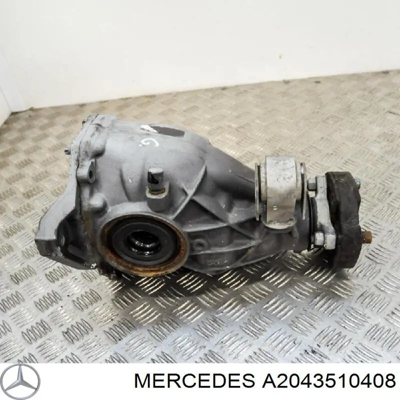 Tapa del diferencial trasero Mercedes A2043510408 precio, desde 252,65 EUR
