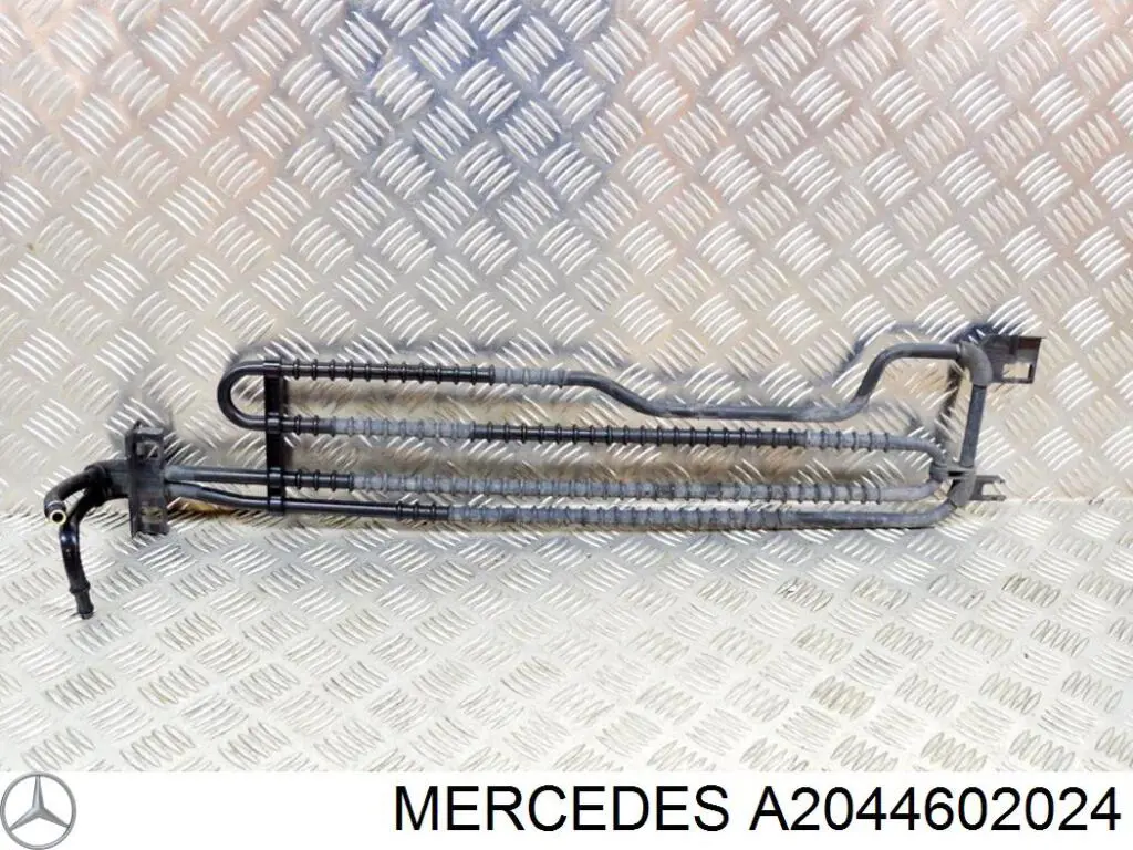 A2044602024 Mercedes radiador de direccion asistida