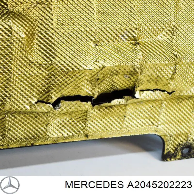 2045203323 Mercedes Protección trasera del motor