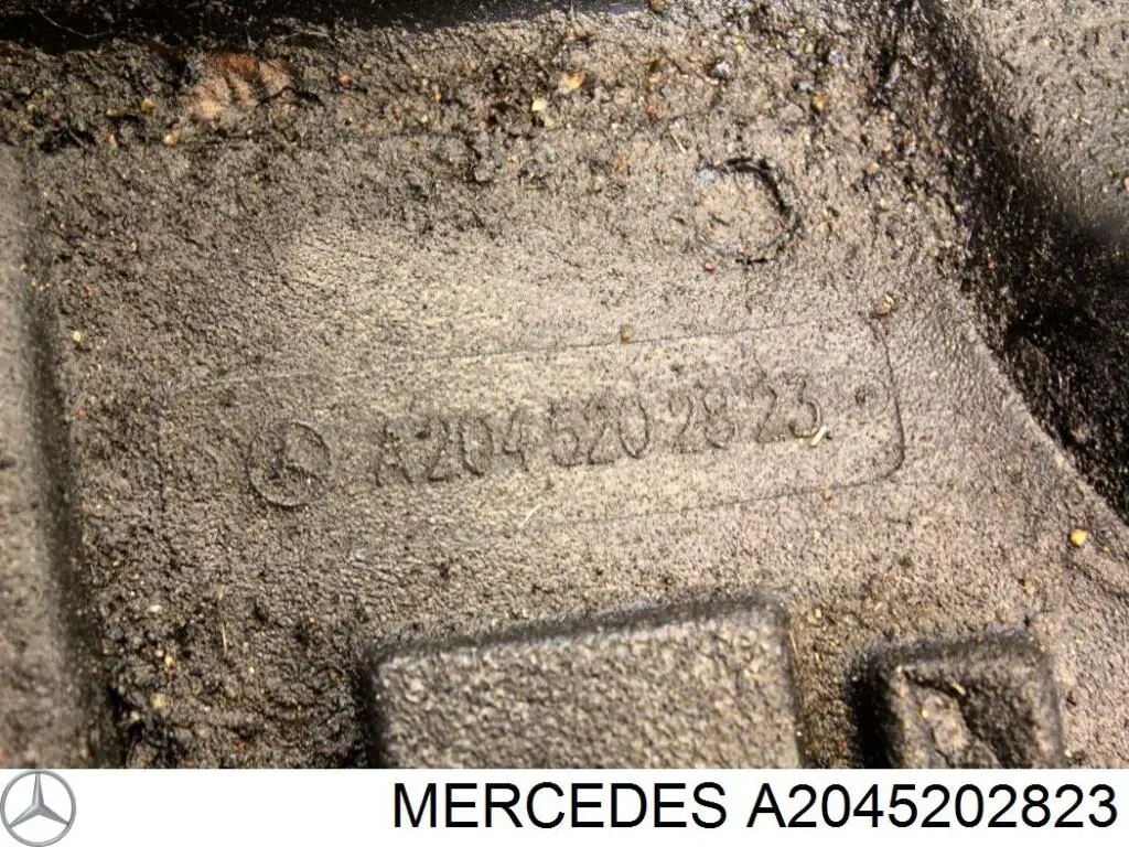 Protección motor / empotramiento A2045202823 Mercedes