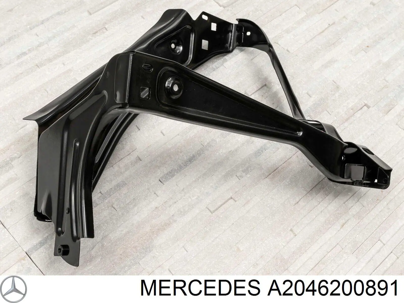 A2046200891 Mercedes soporte de radiador derecha (panel de montaje para foco)