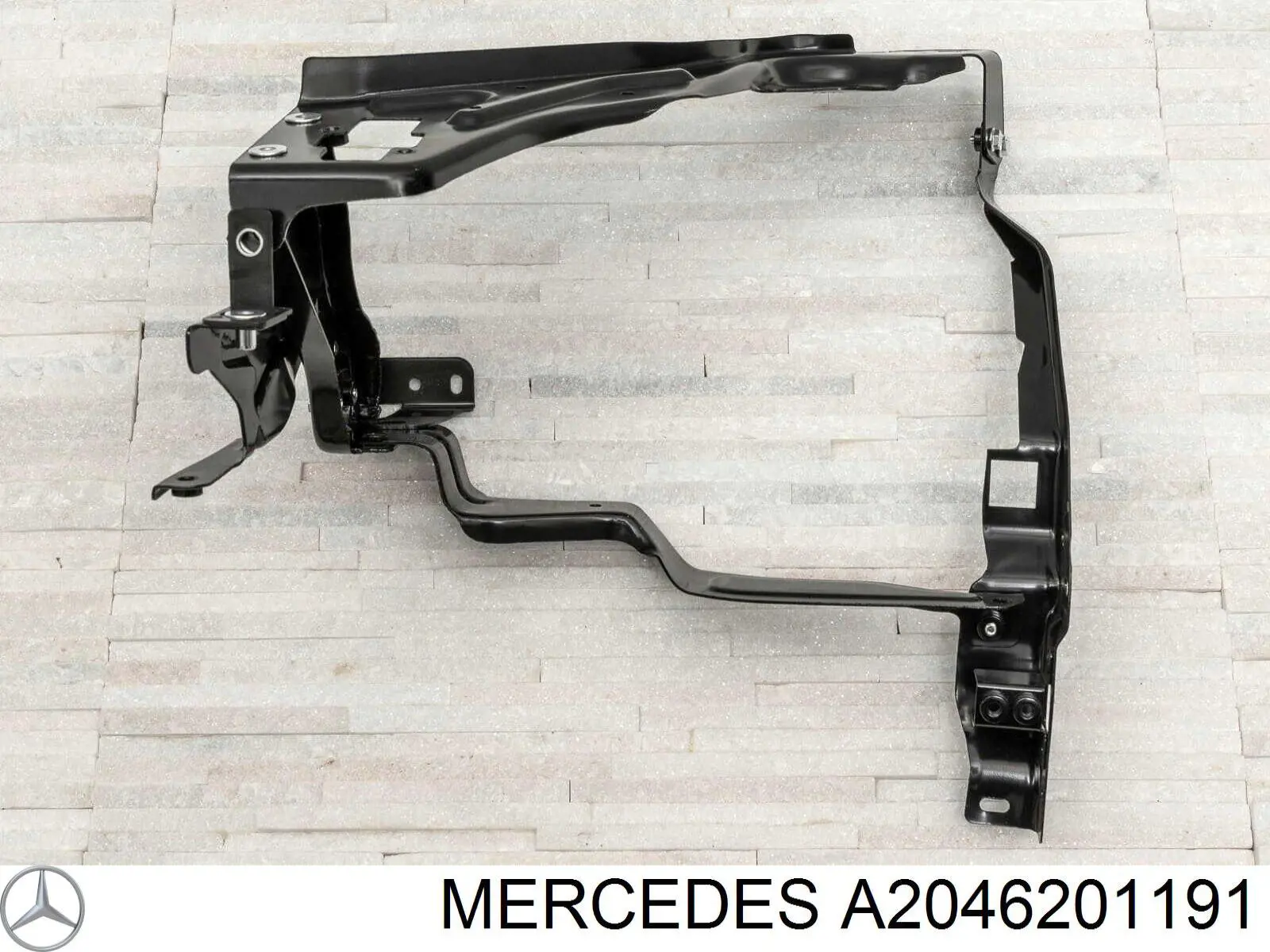 2046201191 Mercedes soporte de radiador izquierdo (panel de montaje para foco)