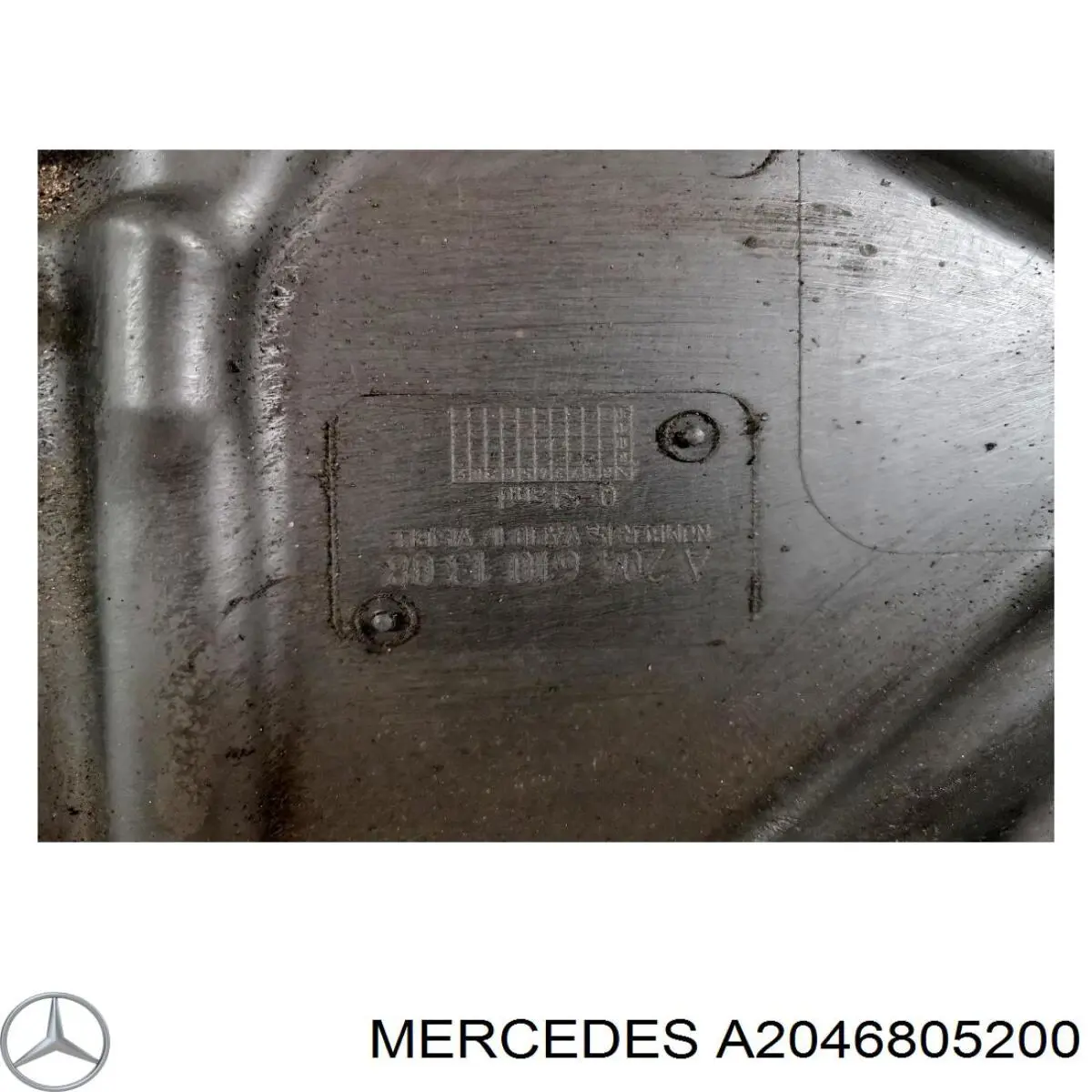 A2046805200 Mercedes Protección inferior izquierda