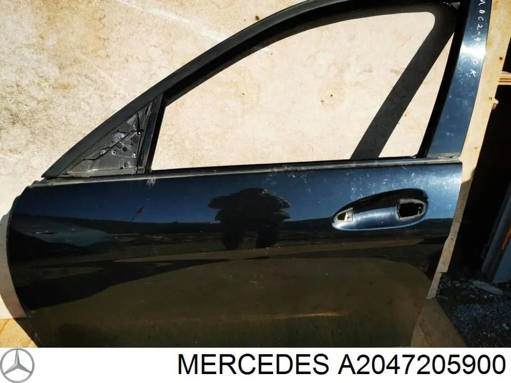 Comprar A2047205900 Mercedes Puerta delantera izquierda
