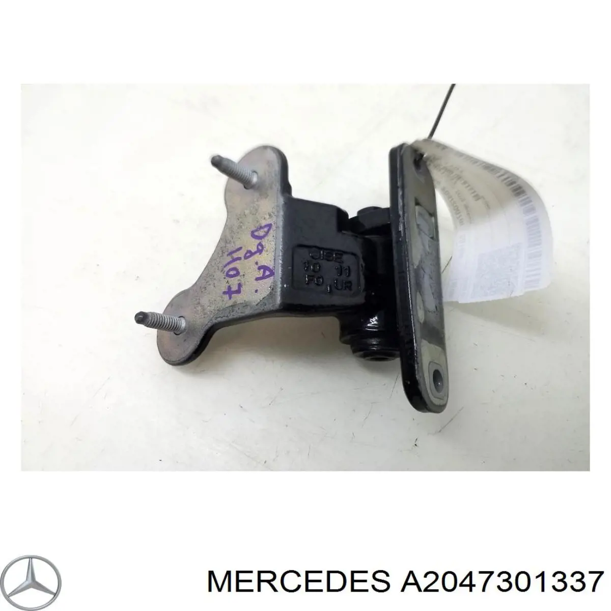 Bisagra de la puerta trasera derecha A2047301337 Mercedes