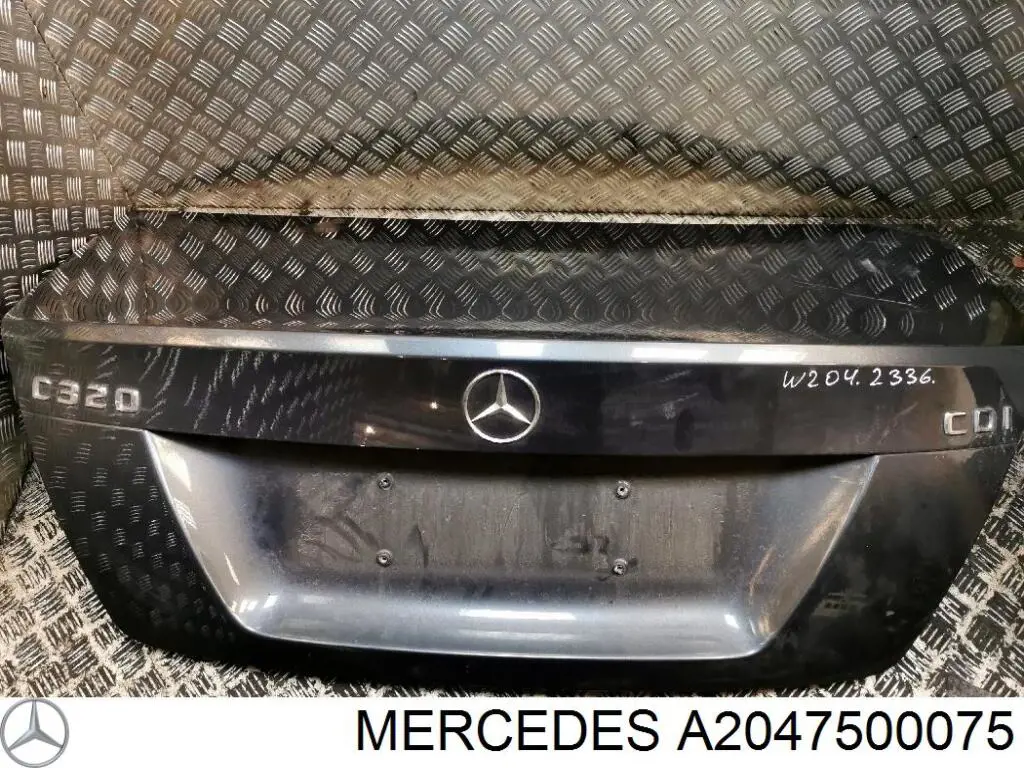Tapa del maletero Mercedes A2047500075 precio, desde 345,58 EUR