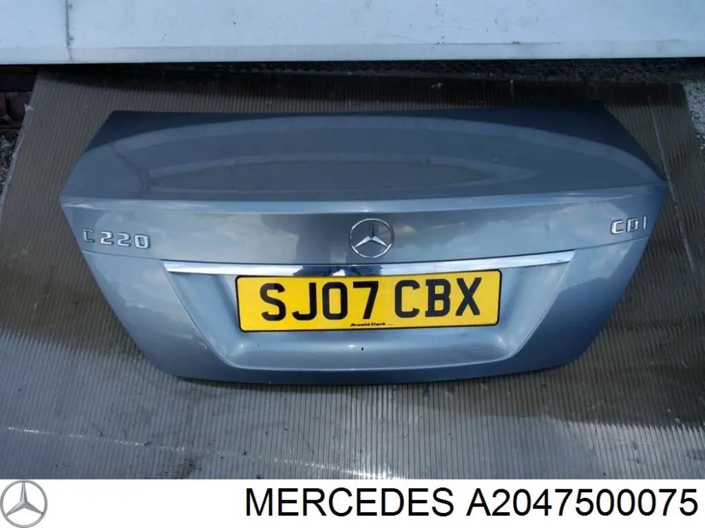 Comprar A2047500075 Mercedes Tapa maletero