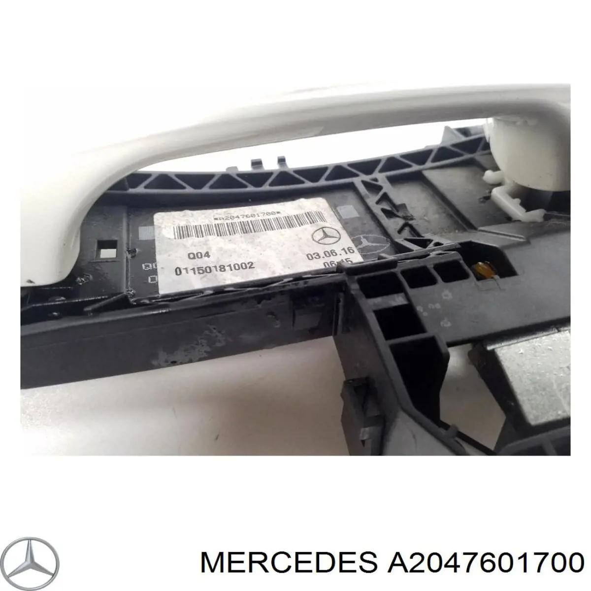 A2047601700 Mercedes Soporte de manija exterior de puerta delantera izquierda
