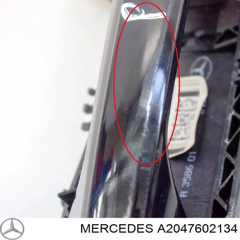 Soporte de manija exterior de puerta trasera izquierda A2047602134 Mercedes