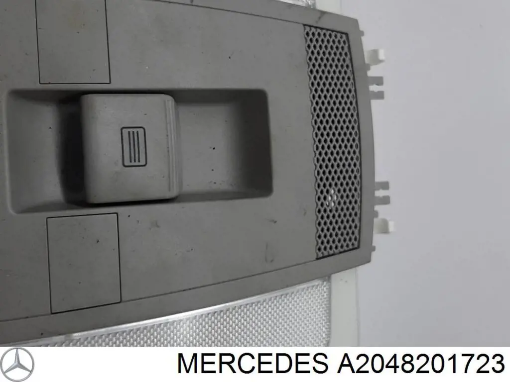 Luz de techo interior (cabina) Mercedes A2048201723 precio, desde 133,58 EUR
