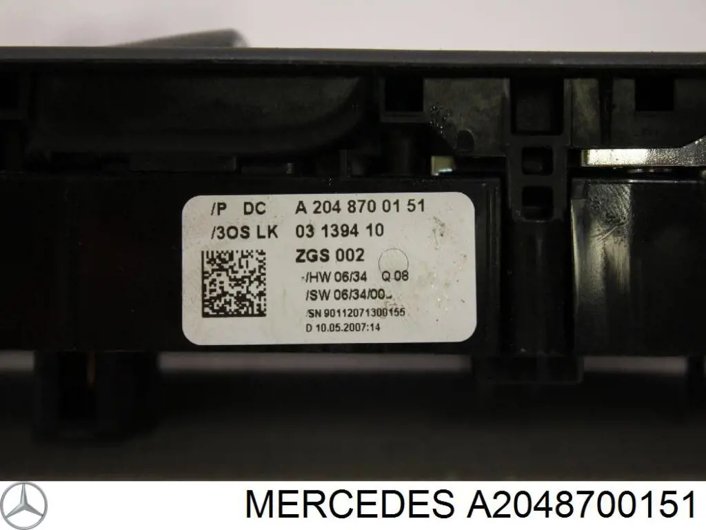 Unidad de control elevalunas delantera izquierda Mercedes 2048700151