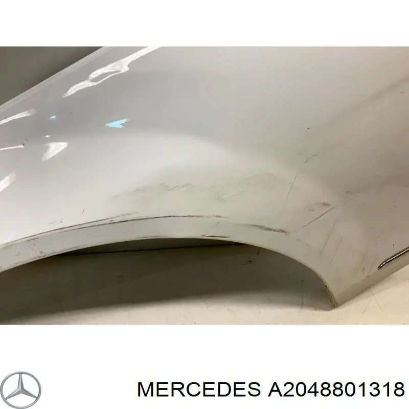 A2048801318 Mercedes guardabarros delantero izquierdo