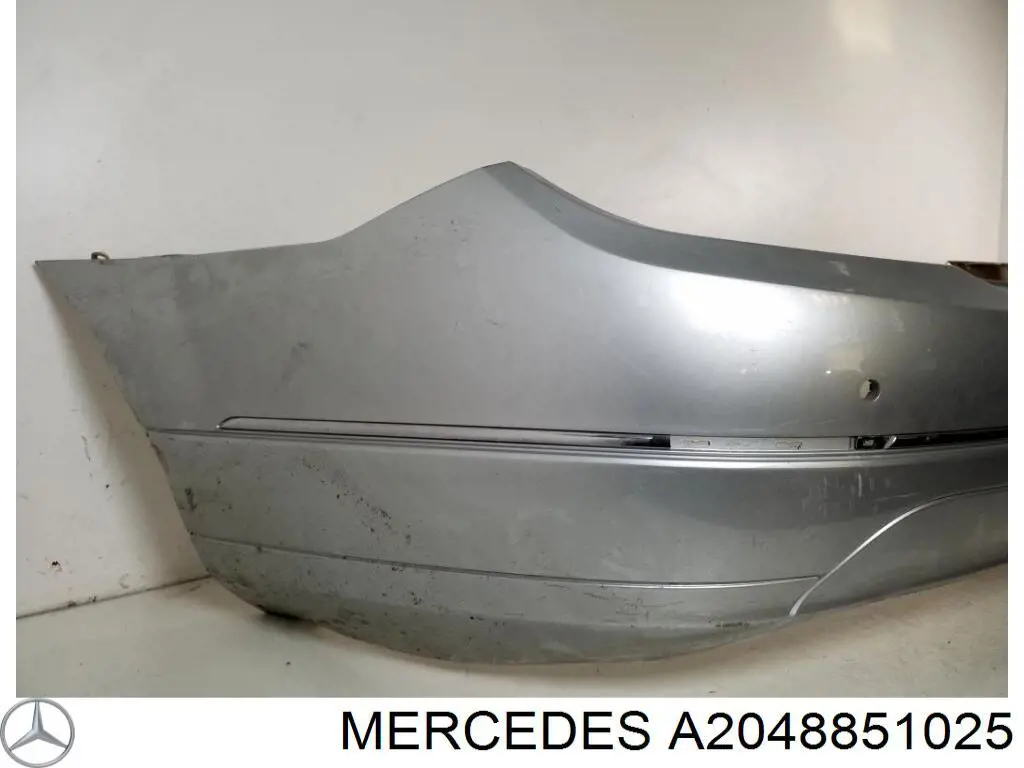 Paragolpes trasero Mercedes C W204