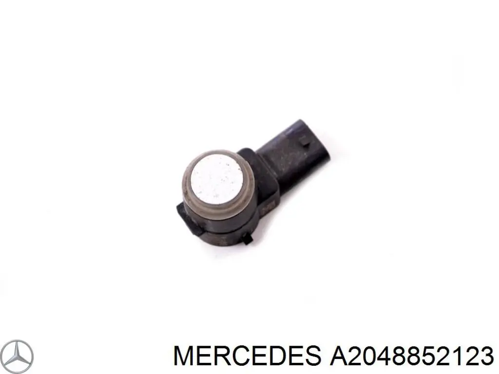 Rejilla de ventilación, paragolpes delantero, central Mercedes A2048852123 precio, desde 47,29 EUR