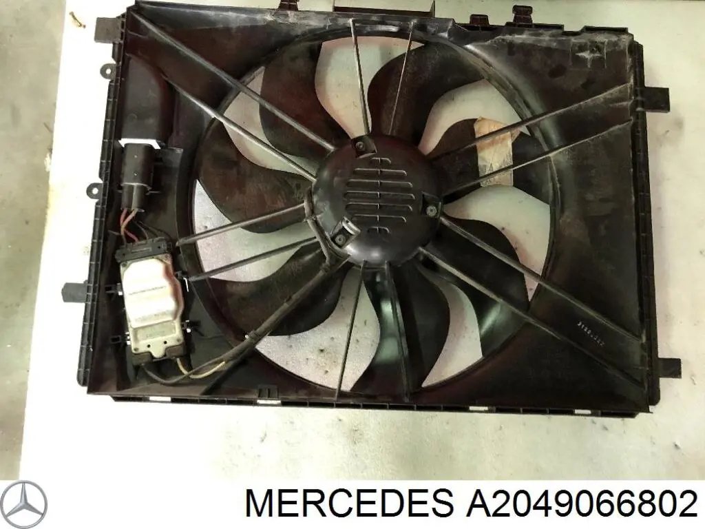 A2049066802 Mercedes difusor de radiador, ventilador de refrigeración, condensador del aire acondicionado, completo con motor y rodete