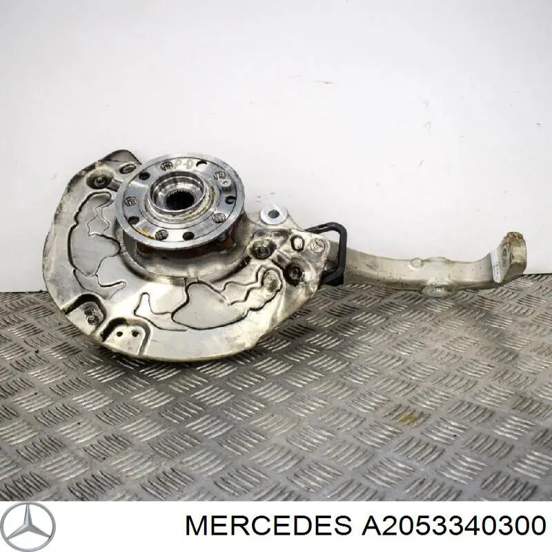 Cubo de rueda delantero MERCEDES A2053340300