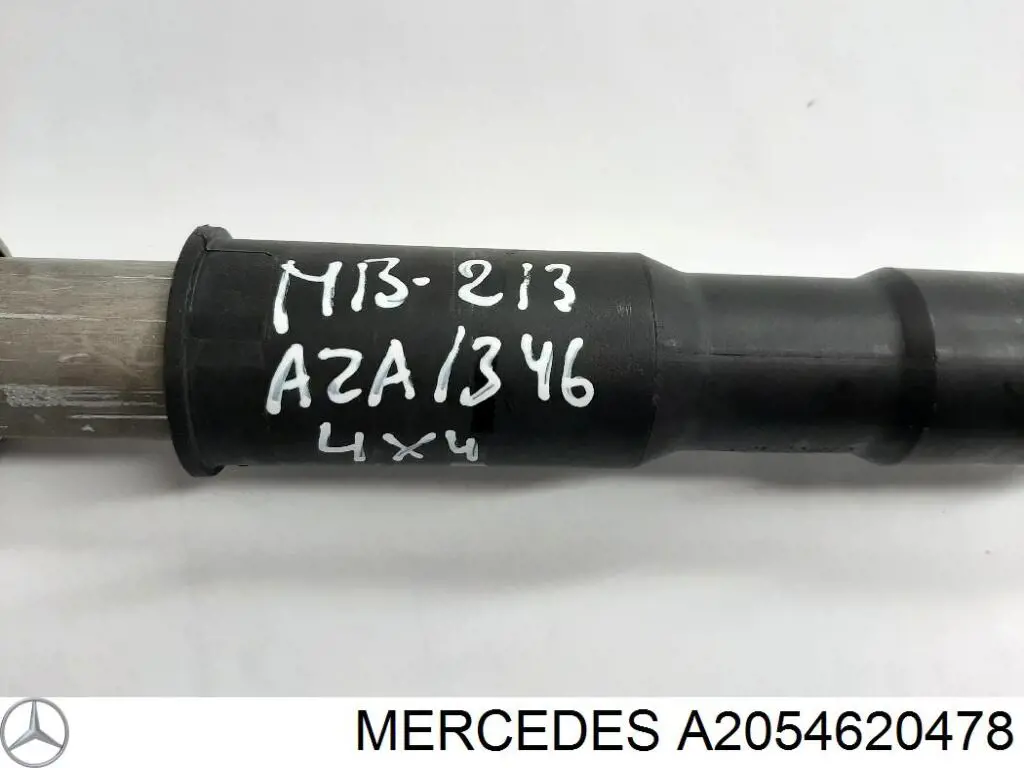 Eje inferior de la columna de dirección Mercedes A2054620478 precio, desde 119,06 EUR