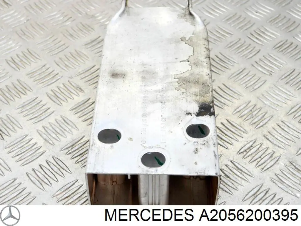 Soporte del refuerzo del parachoques delantero Mercedes A2056200395 precio, desde 57,75 EUR