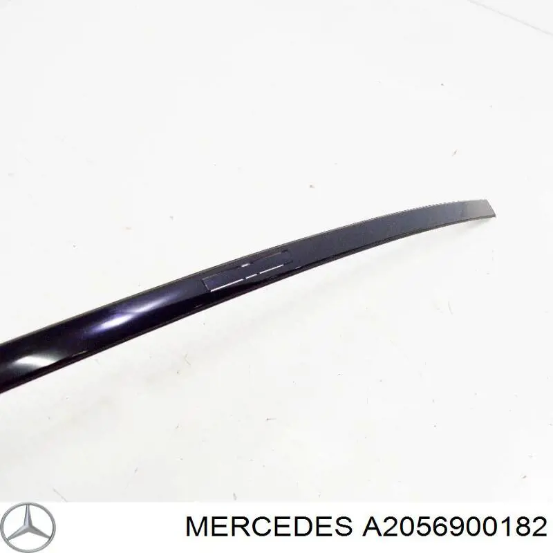 Moldura de techo izquierda Mercedes A2056900182