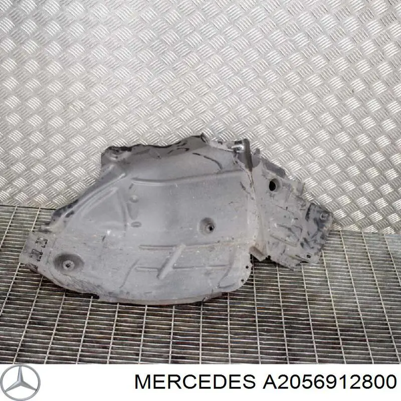 A2056912800 Mercedes guardabarros interior, aleta delantera, derecho trasero