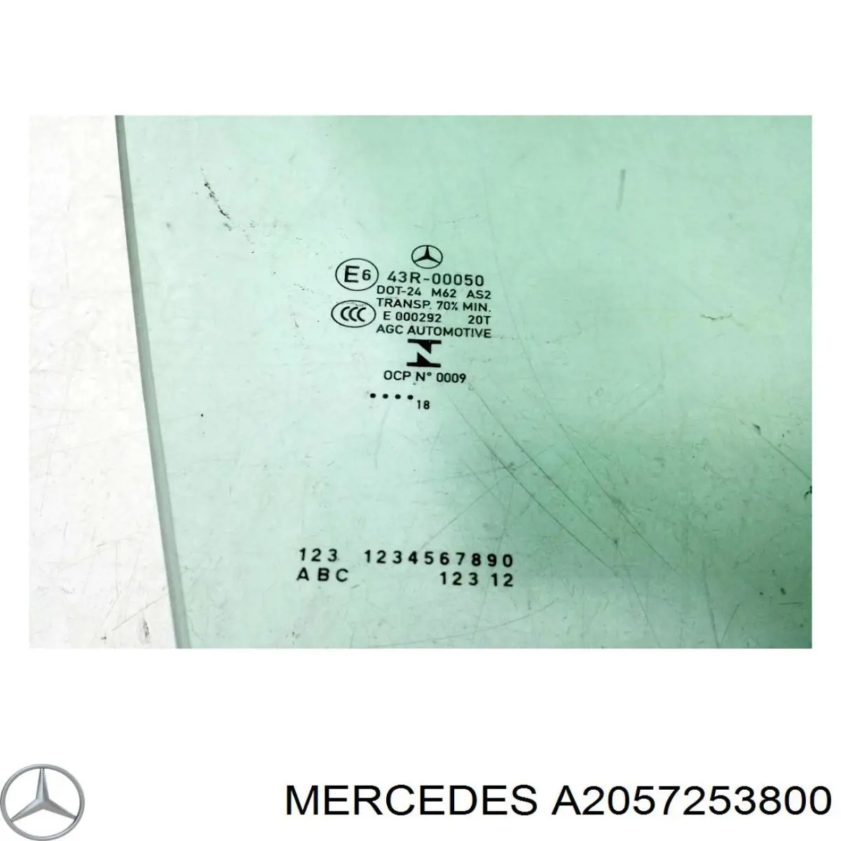 Cristal de puerta delantera derecha Mercedes A2057253800 precio, desde 145,20 EUR