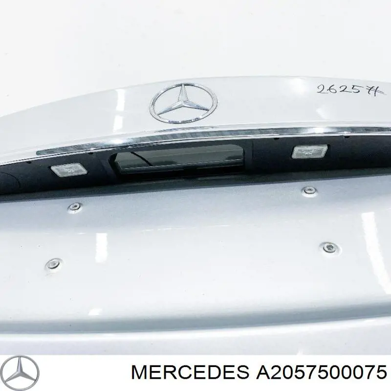 Tapa maletero A2057500075 Mercedes