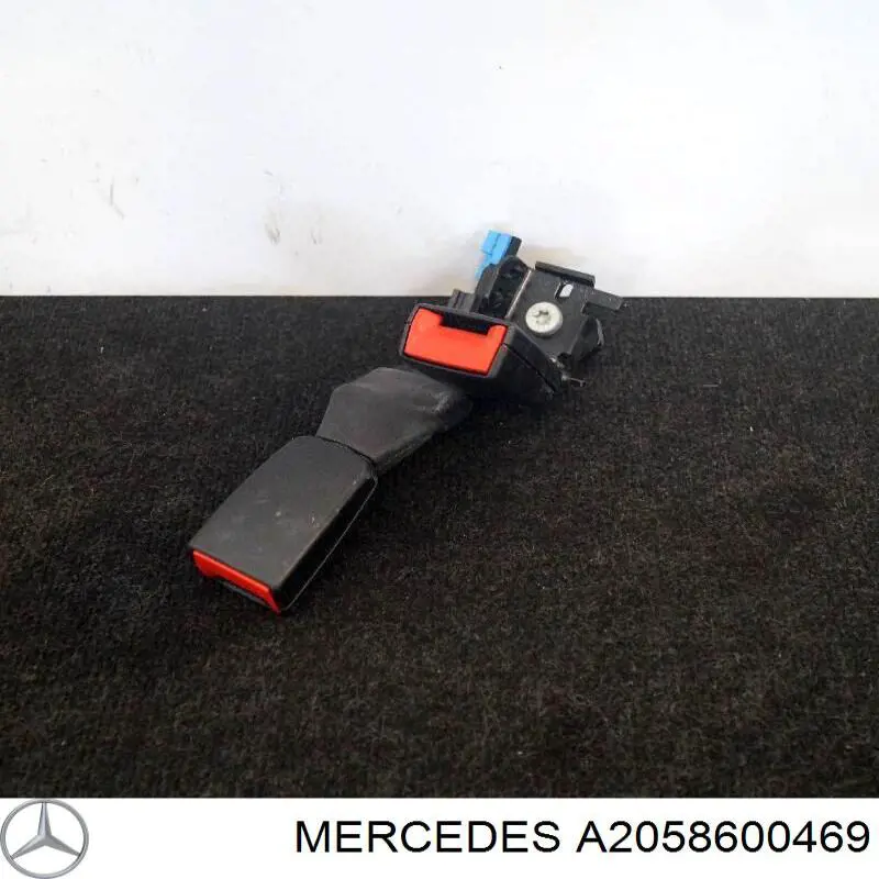 Palanca de fijación del cinturón de seguridad trasero derecho Mercedes A2058600469