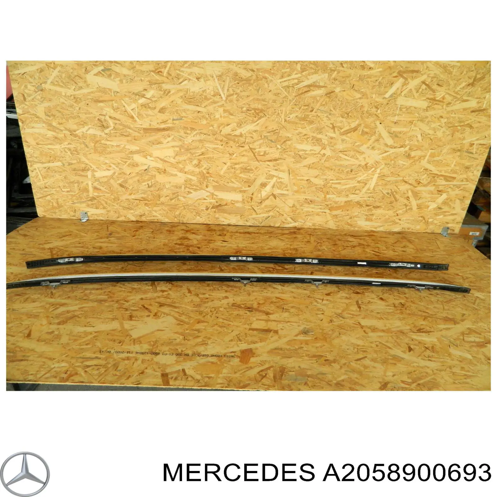 Comprar A2058900693 Mercedes Riel de techo derecho
