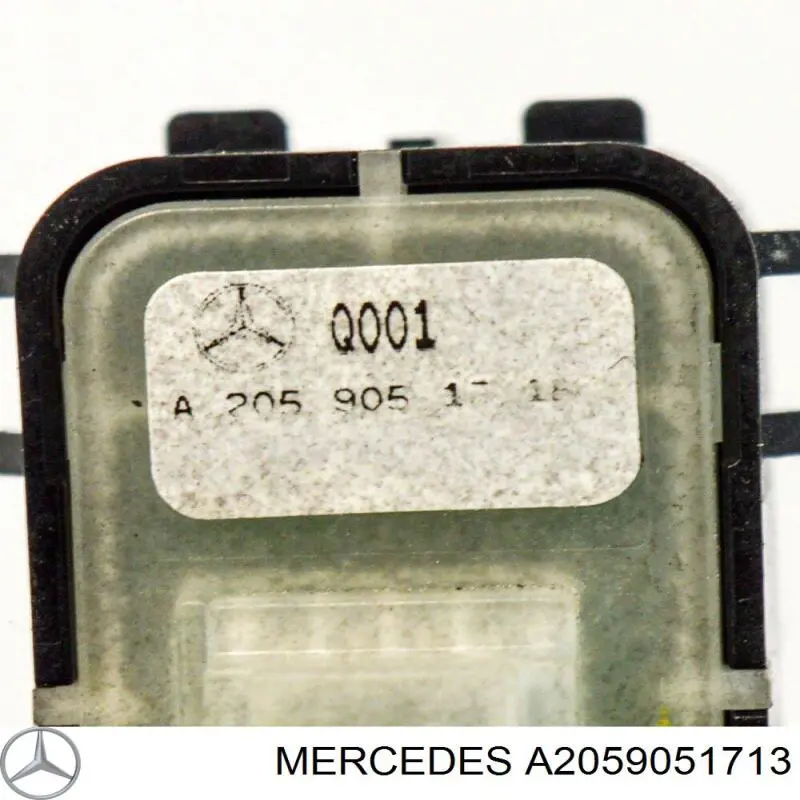 Botón interior de apertura de maletero Mercedes A2059051713 precio, desde 29,46 EUR