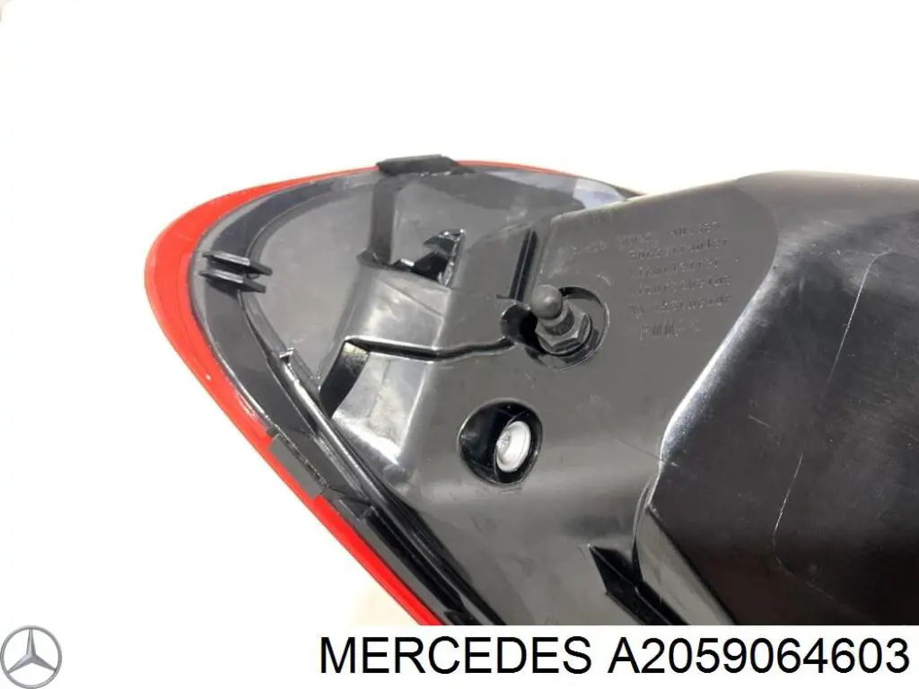 Piloto trasero derecho Mercedes A2059064603 precio, desde 277,33 EUR