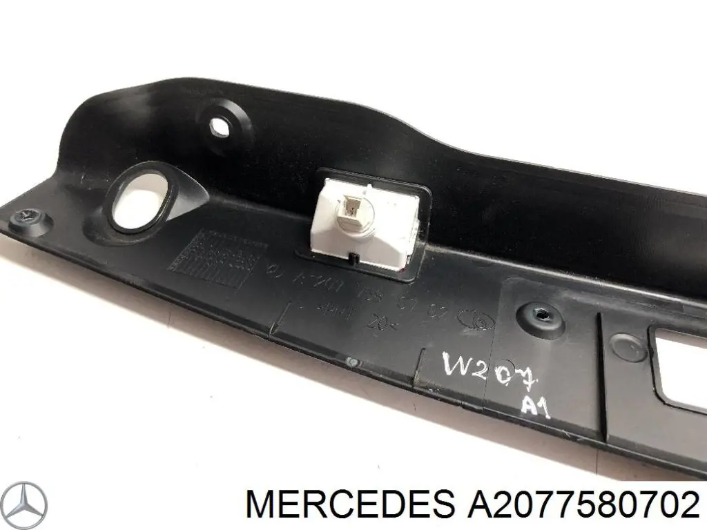 A2077580702 Mercedes 