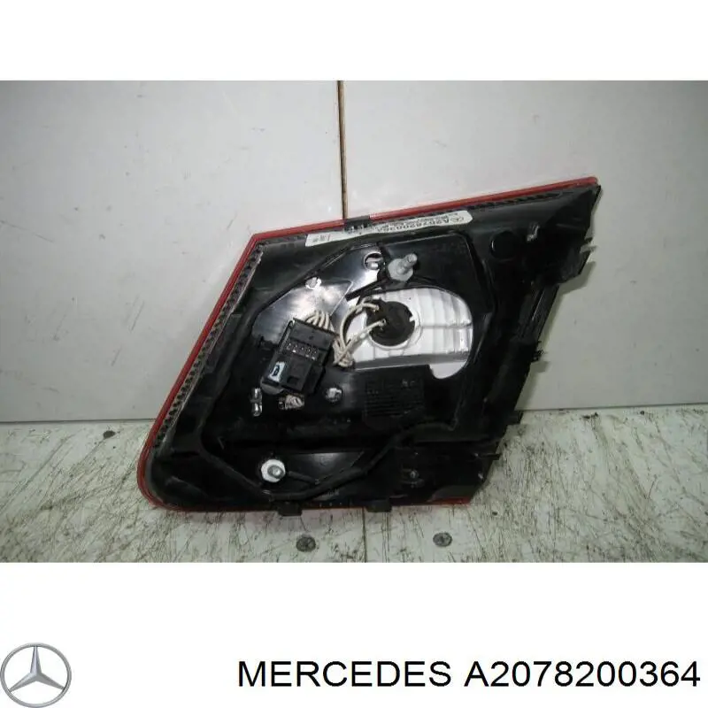 A2078200364 Mercedes Piloto trasero interior izquierdo