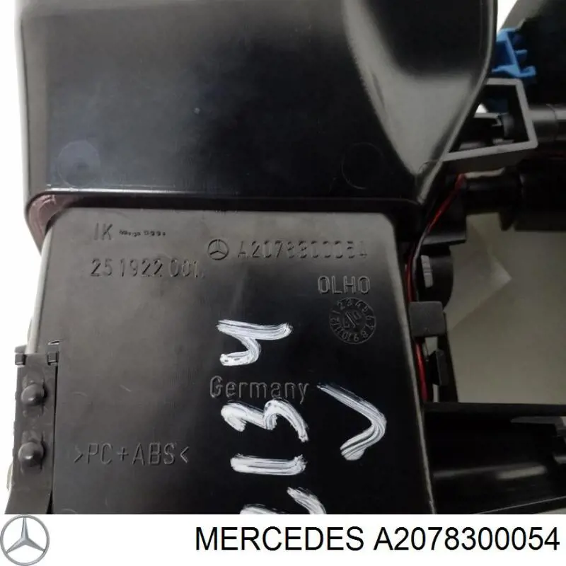  Mercedes A2078300054