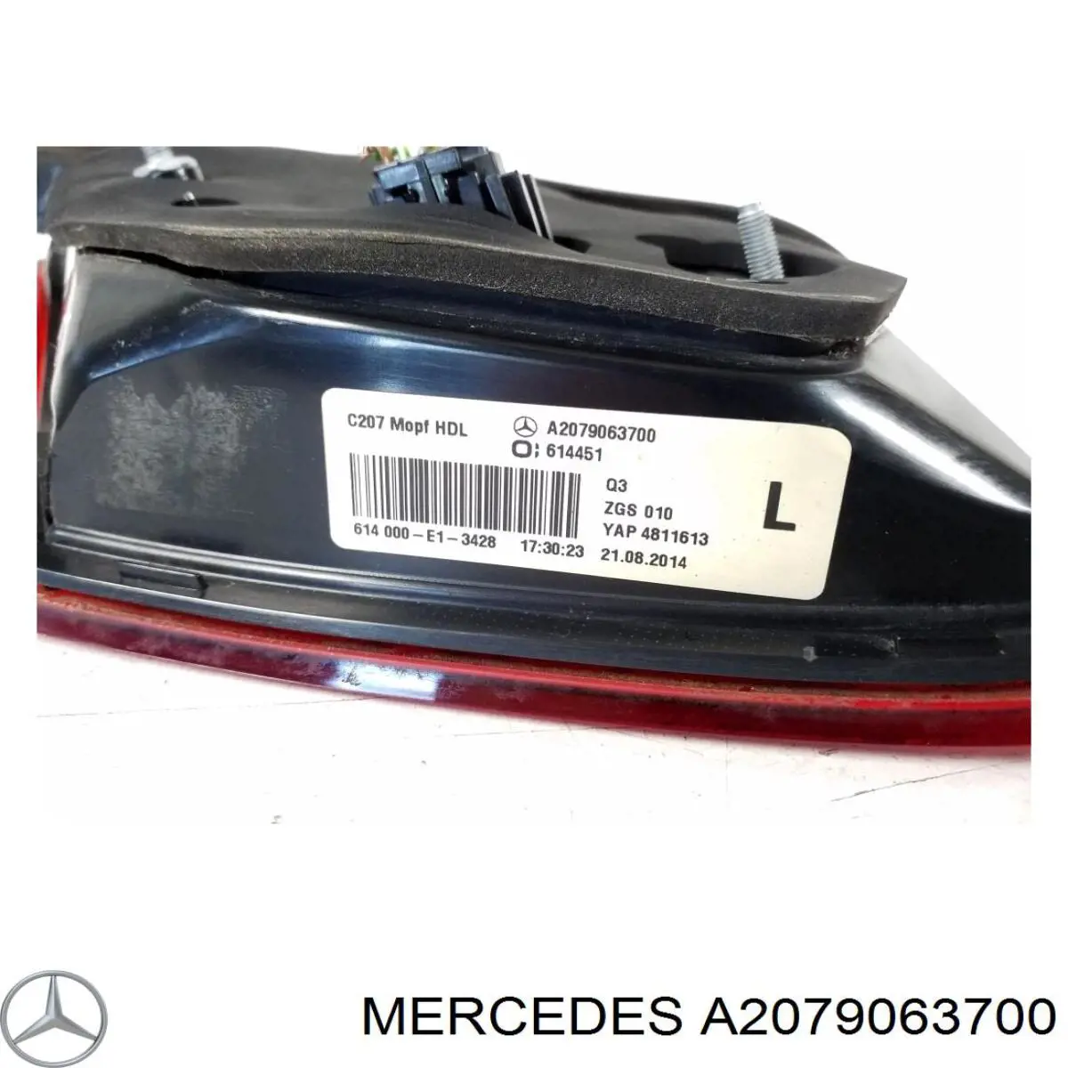 2079063700 Mercedes