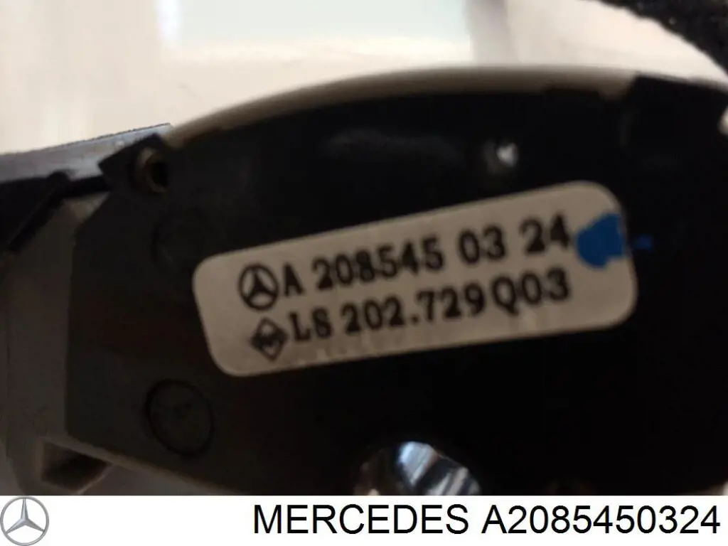 Interruptor de control de crucero Mercedes A2085450324 precio, desde 55,18 EUR