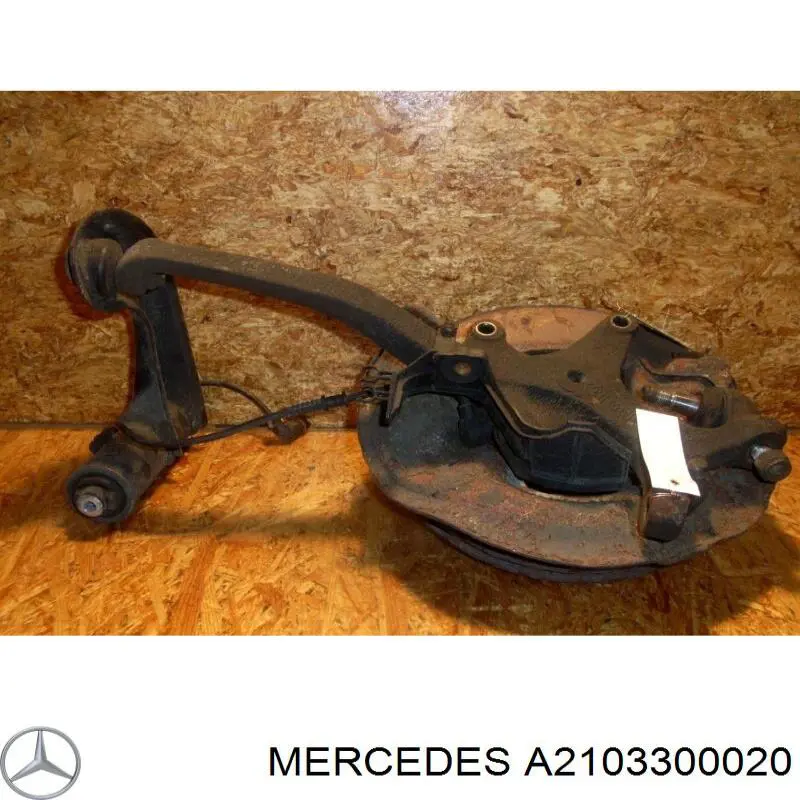 Mangueta delantera izquierda Mercedes A2103300020 precio, desde 58,08 EUR