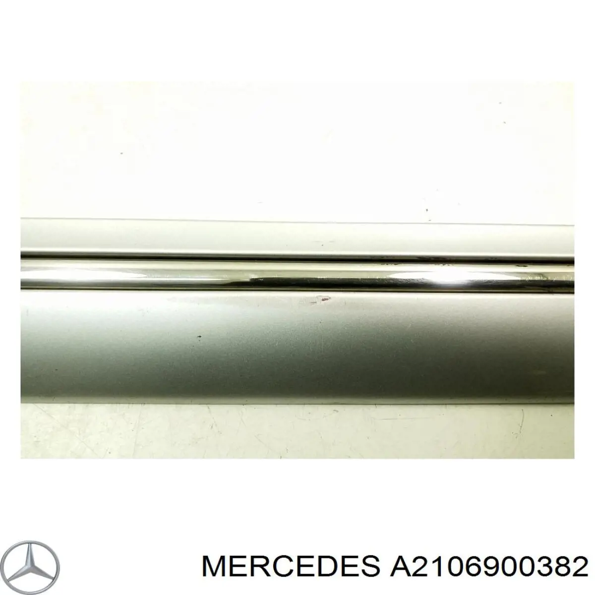 Revestimiento de la puerta delantera izquierda para Mercedes E (S210)