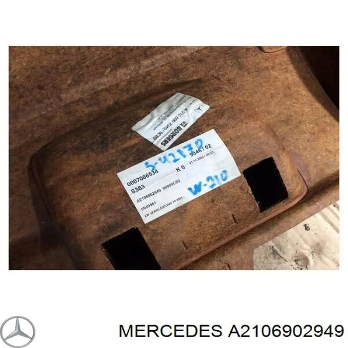 A2106902949 Mercedes