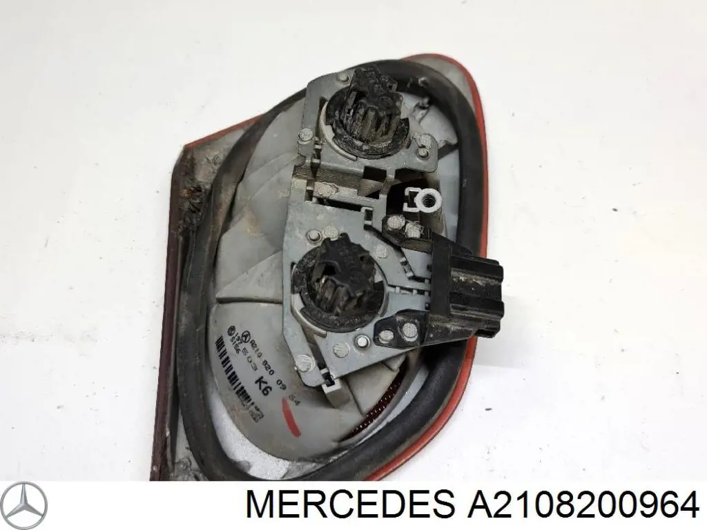 Piloto trasero interior izquierdo Mercedes A2108200964 precio, desde 25,29 EUR