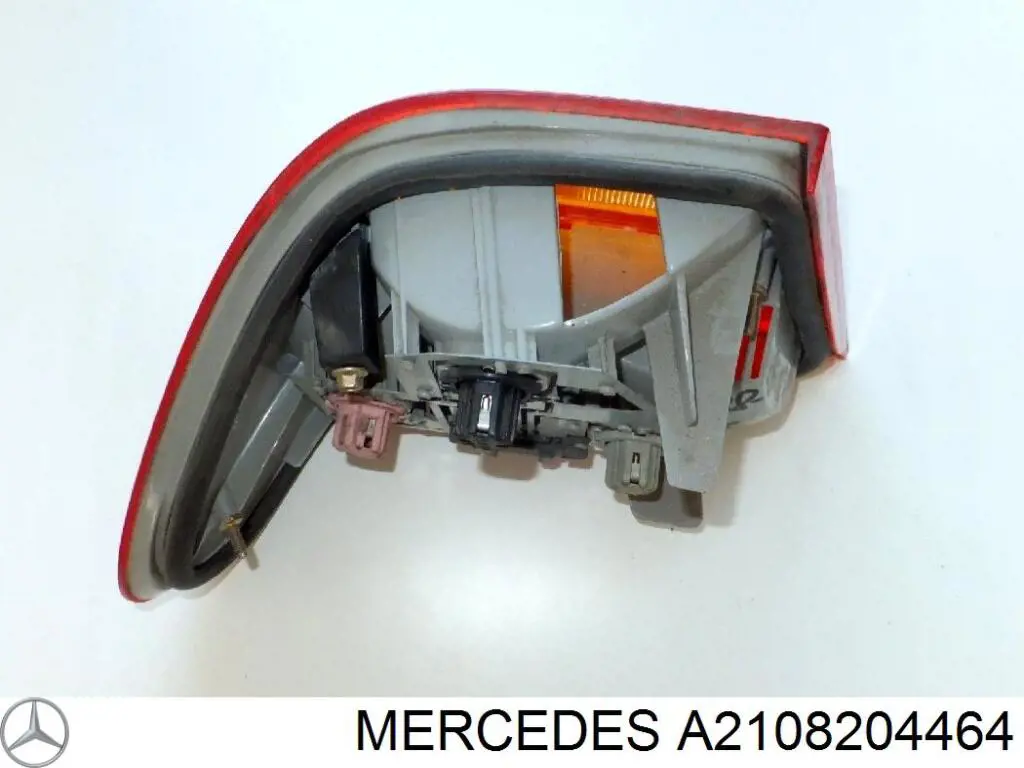 Comprar A2108204464 Mercedes Piloto trasero exterior derecho
