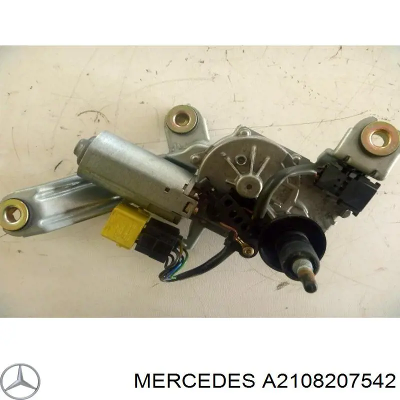 Motor limpiaparabrisas luna trasera para Mercedes E (S210)