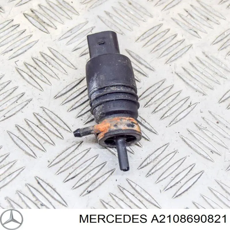 Bomba de agua limpiaparabrisas, delantera Mercedes A2108690821 precio, desde 6,96 EUR