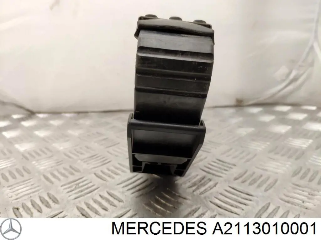 Potenciómetro pedal Mercedes A2113010001