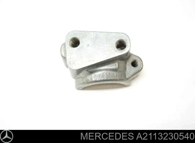 Abrazadera de sujeción de la bieleta estabilizadora trasera Mercedes A2113230540 precio, desde 38,86 EUR