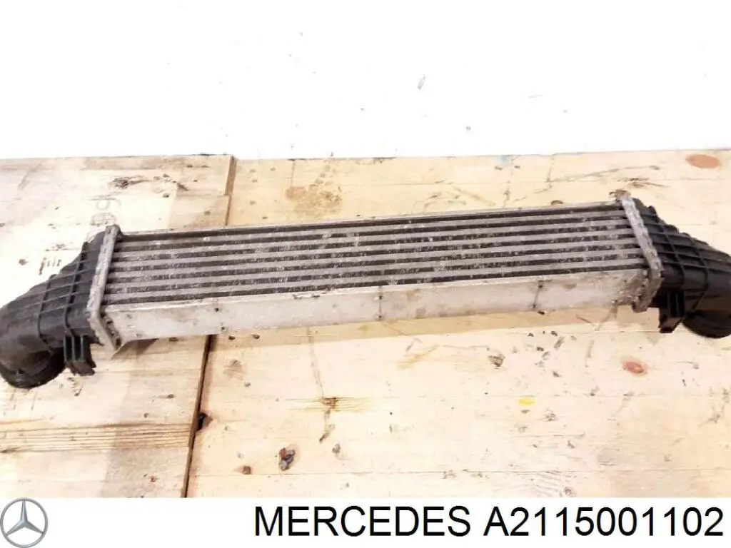 Radiador de aire de admisión Mercedes A2115001102 precio, desde 62,44 EUR