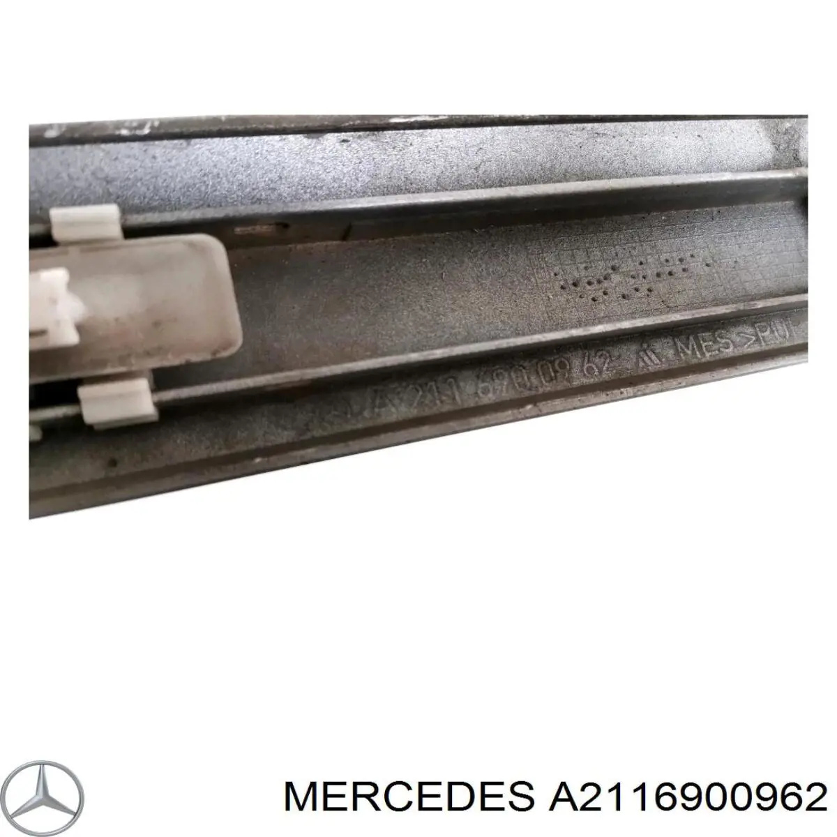 A2116900962 Mercedes