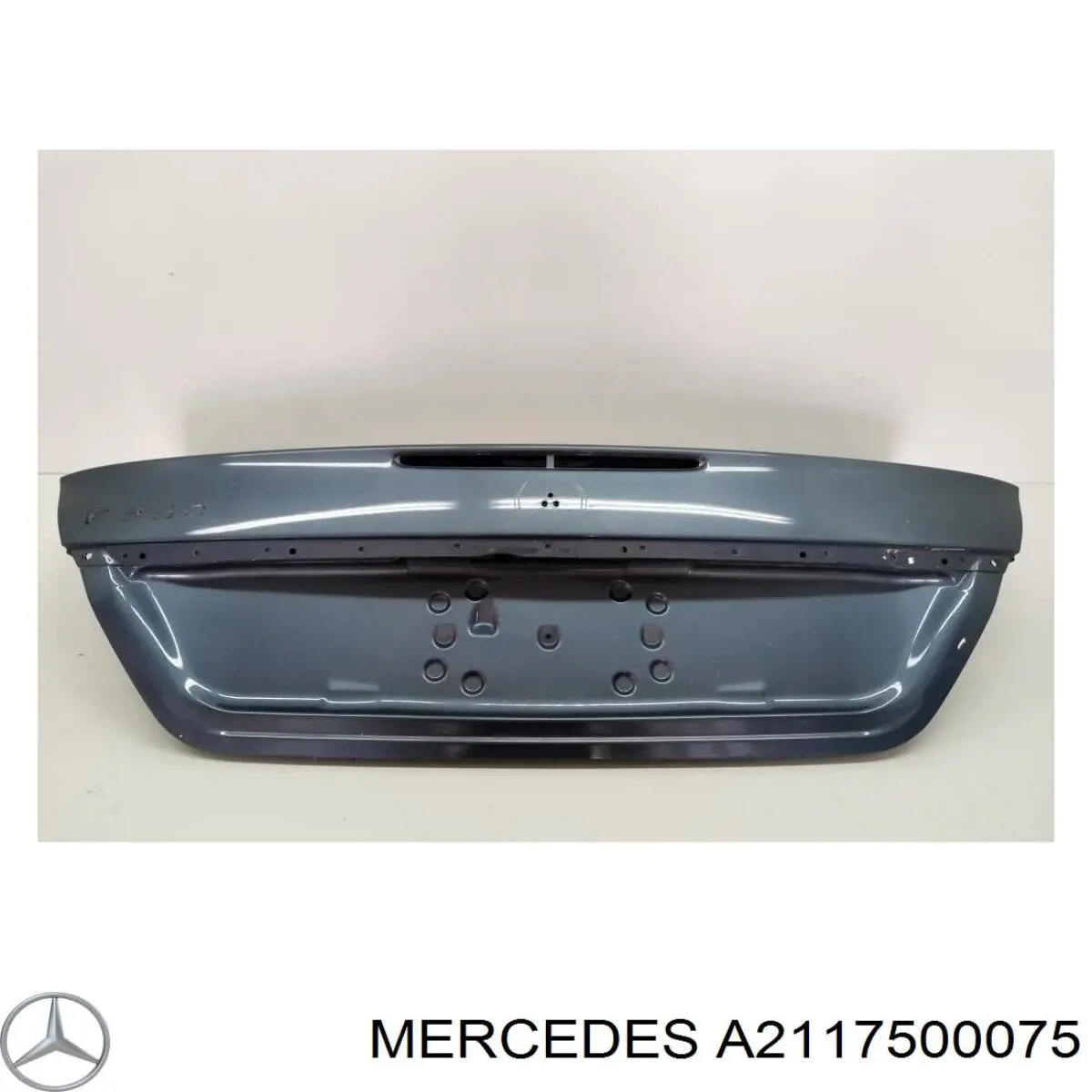 Tapa del maletero Mercedes A2117500075 precio, desde 198,92 EUR