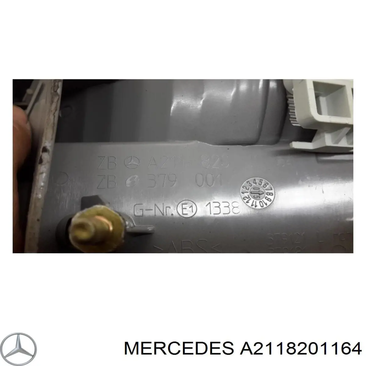 Piloto trasero exterior izquierdo A2118201164 Mercedes
