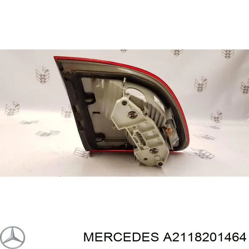 Piloto trasero interior derecho Mercedes A2118201464 precio, desde 85,67 EUR